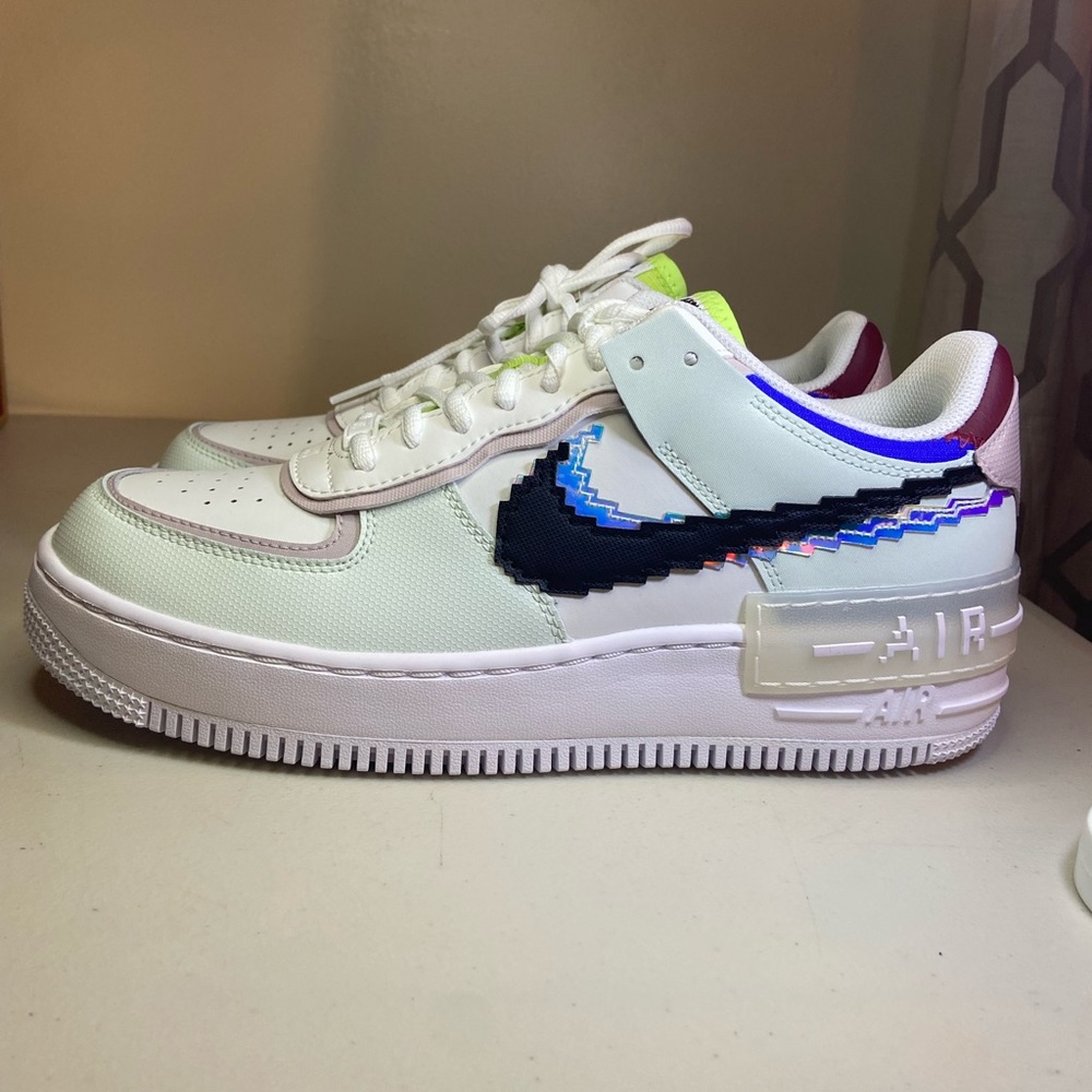 *New* Nike Air Force 1 Shadow SE